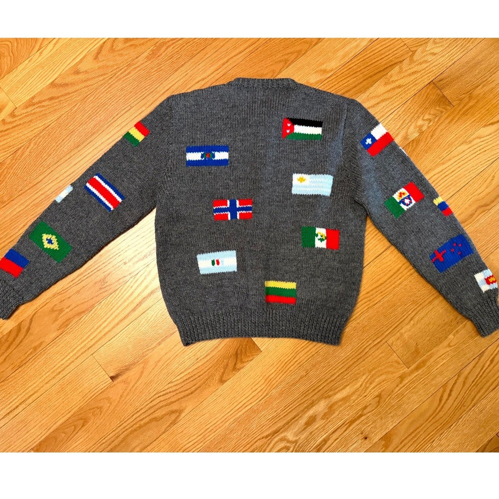 Vintage Handmade Flags of the World Knit Cardigan Gray Wool Sweater - Picture 2 of 4